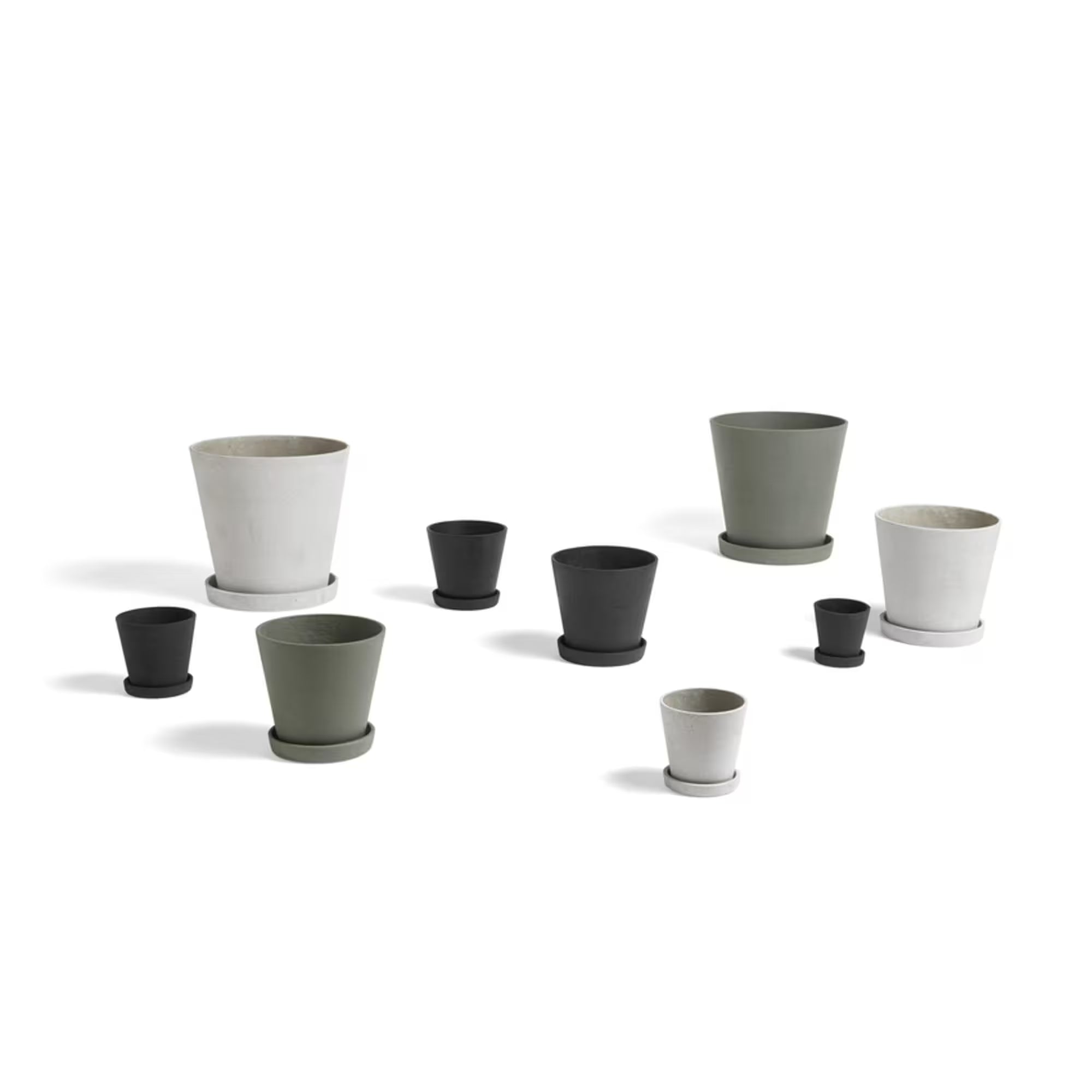 HAY Flowerpot with saucer Medium Black