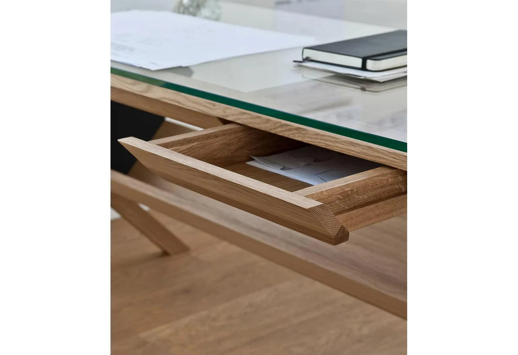 Shin Azumi For Case Covet Desk