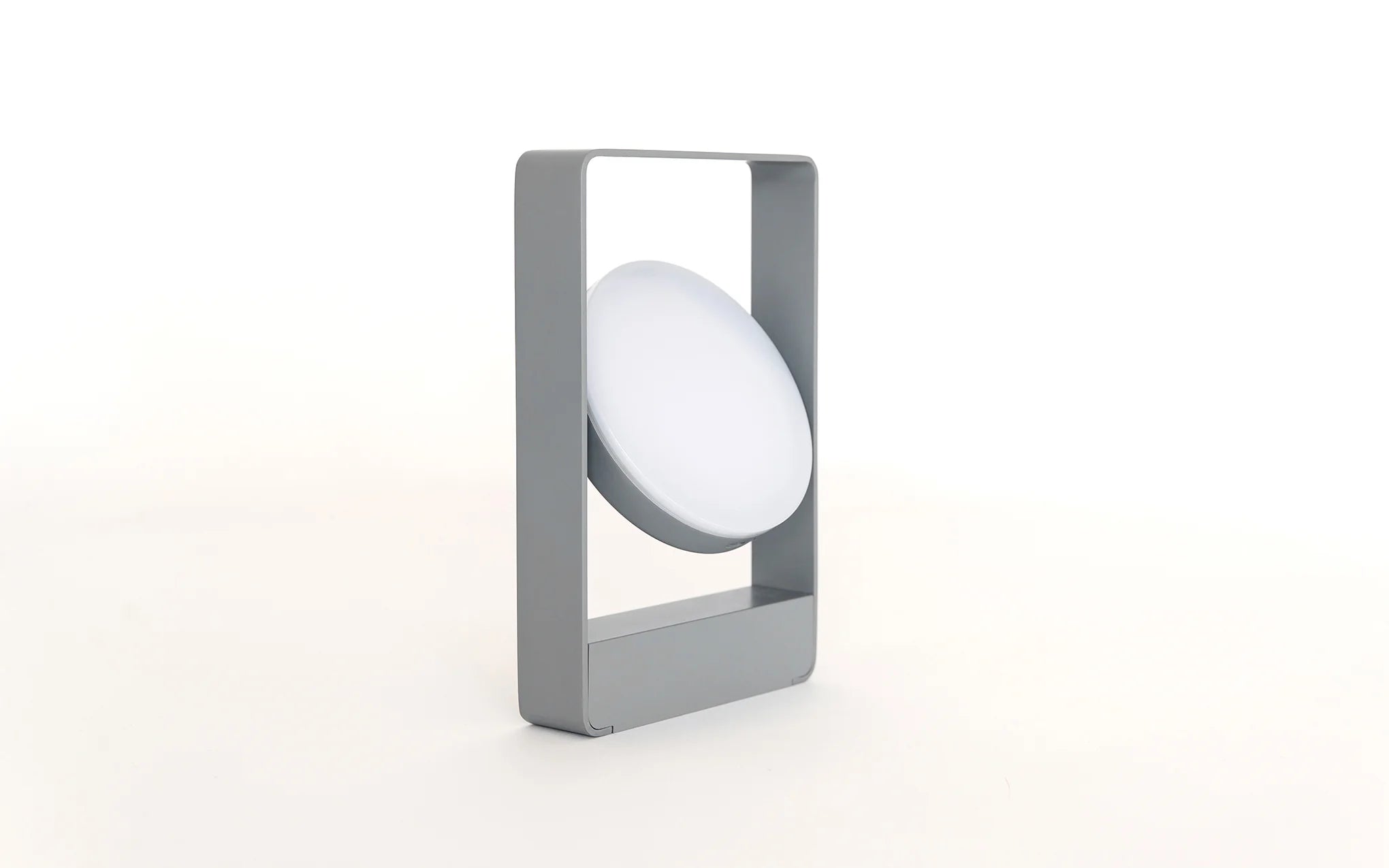 Patricia Perez Mouro Lamp