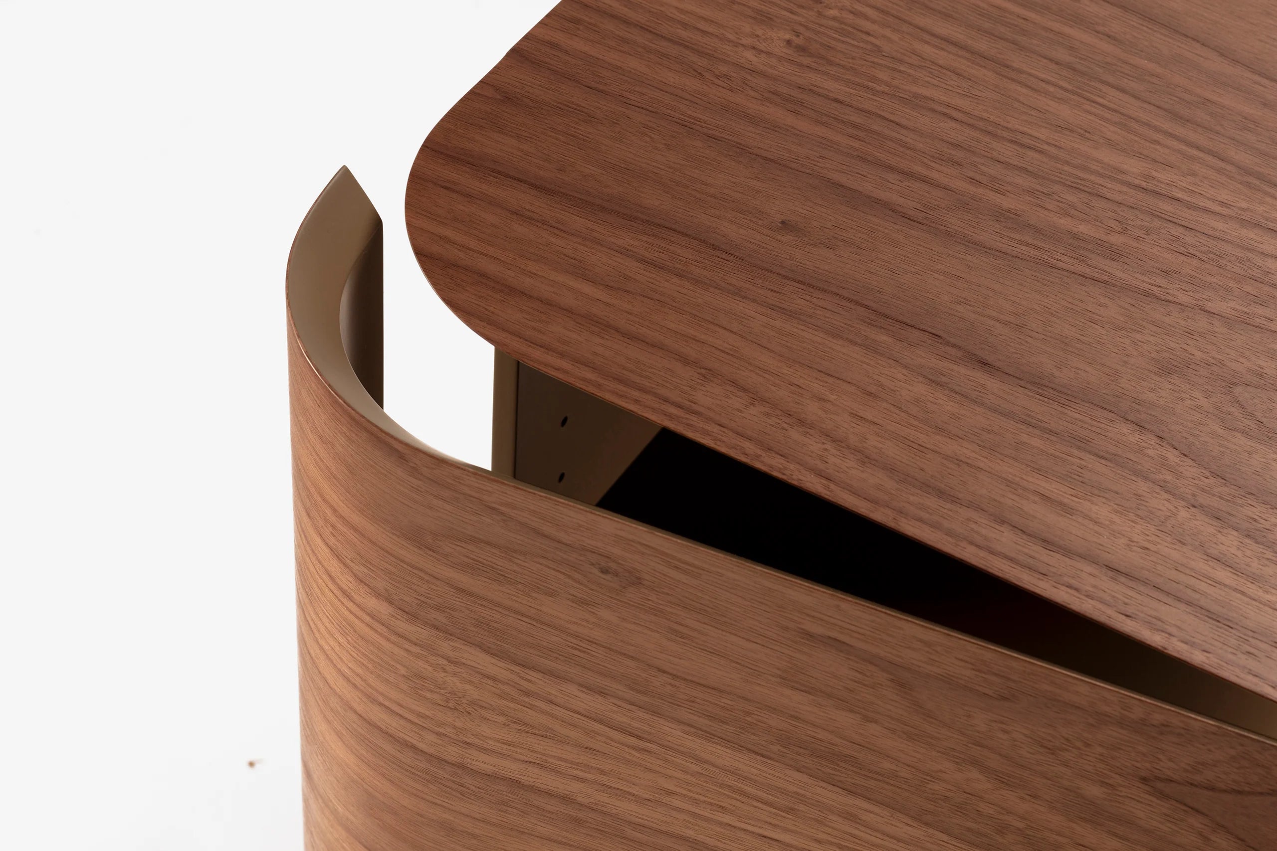 Isokon Wing Unit